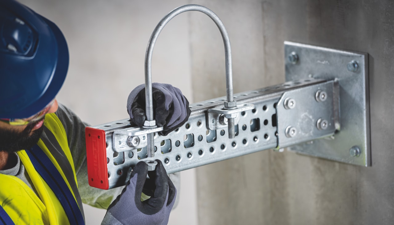 MT system components can be connected with one hand thanks to thread-forming bolts..