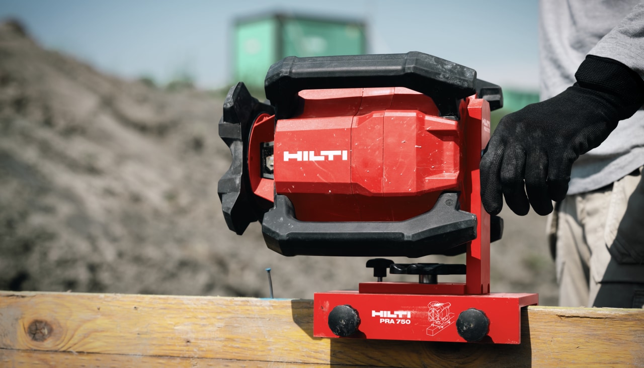 Hilti account manager explaining about rotating lasers