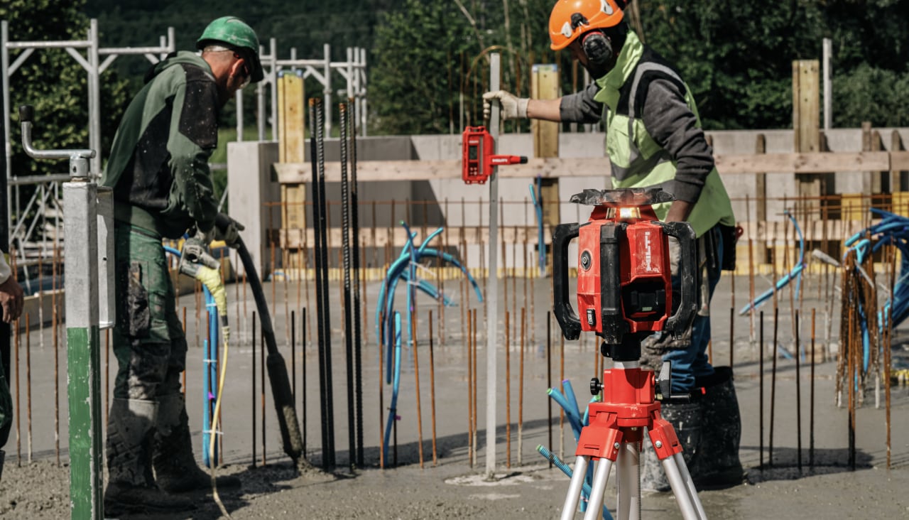 Hilti rotating laser falling into a puddle in the jobsiye- no harm done thanks to protective materials and bumpers in exactly the right spots to counter any drops, bumps or other impacts