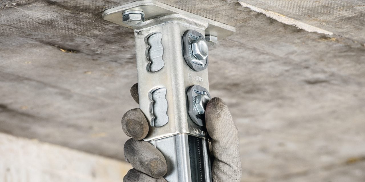 DX 5 F8 DX 5 F8, DX 5 F8, deflection head, track fastening to ceiling, interior finishing, X-U concrete nail