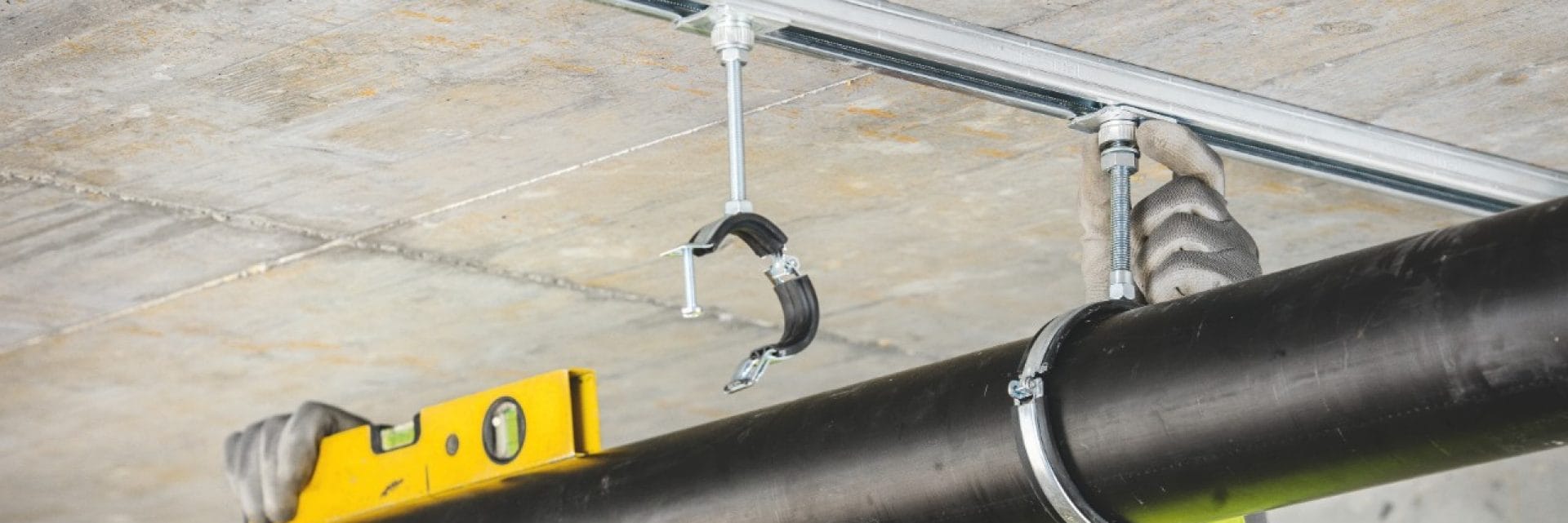 Fine-tuning pipe inclines using the Hilti adjustable pipe ring saddle 