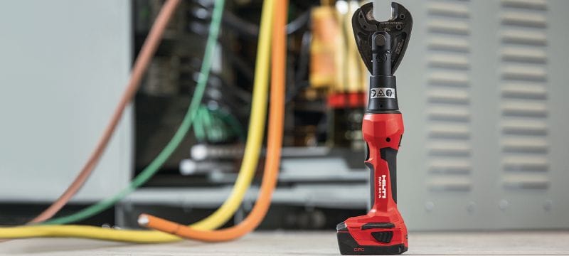 NUN 54-A Universal 6-Ton crimper and cutter Inline universal 6-Ton cordless cable crimper and cutter with interchangeable jaws Applications 1