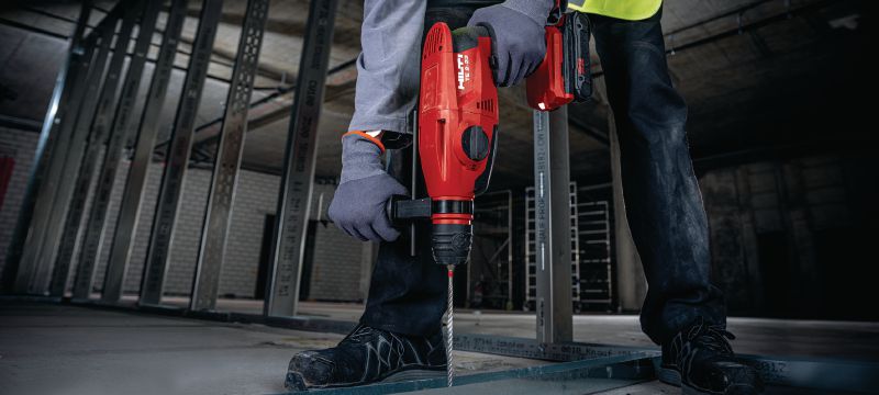 Nuron TE 2-22 Cordless rotary hammer Compact and light weight SDS Plus cordless rotary hammer with pistol grip for best maneuverability when drilling overhead (Nuron battery platform) Applications 1