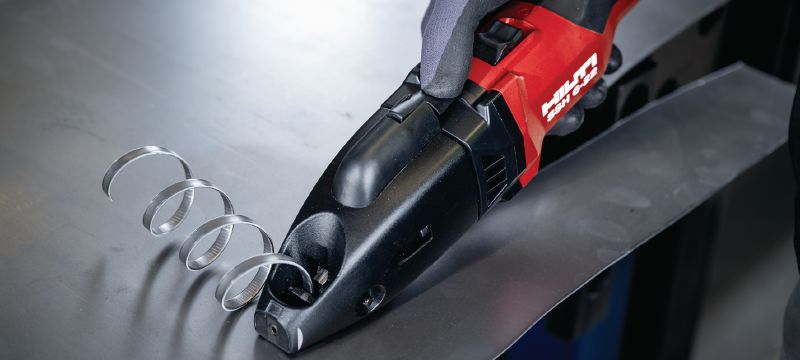 Nuron SSH 6-22 Cordless shears High-capacity cordless double-cut shear for fast cuts in sheet metal, profiles and HVAC duct up to 2.5 mm│12 Gauge (Nuron battery platform) Applications 1