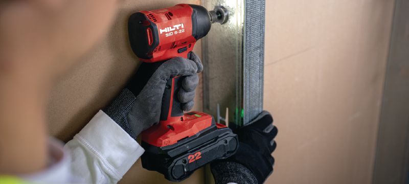 Nuron SID 6-22 Cordless impact driver Power-class cordless impact driver with high-speed brushless motor and precise handling to help you save time on high-volume fastening jobs (Nuron battery platform) Applications 1